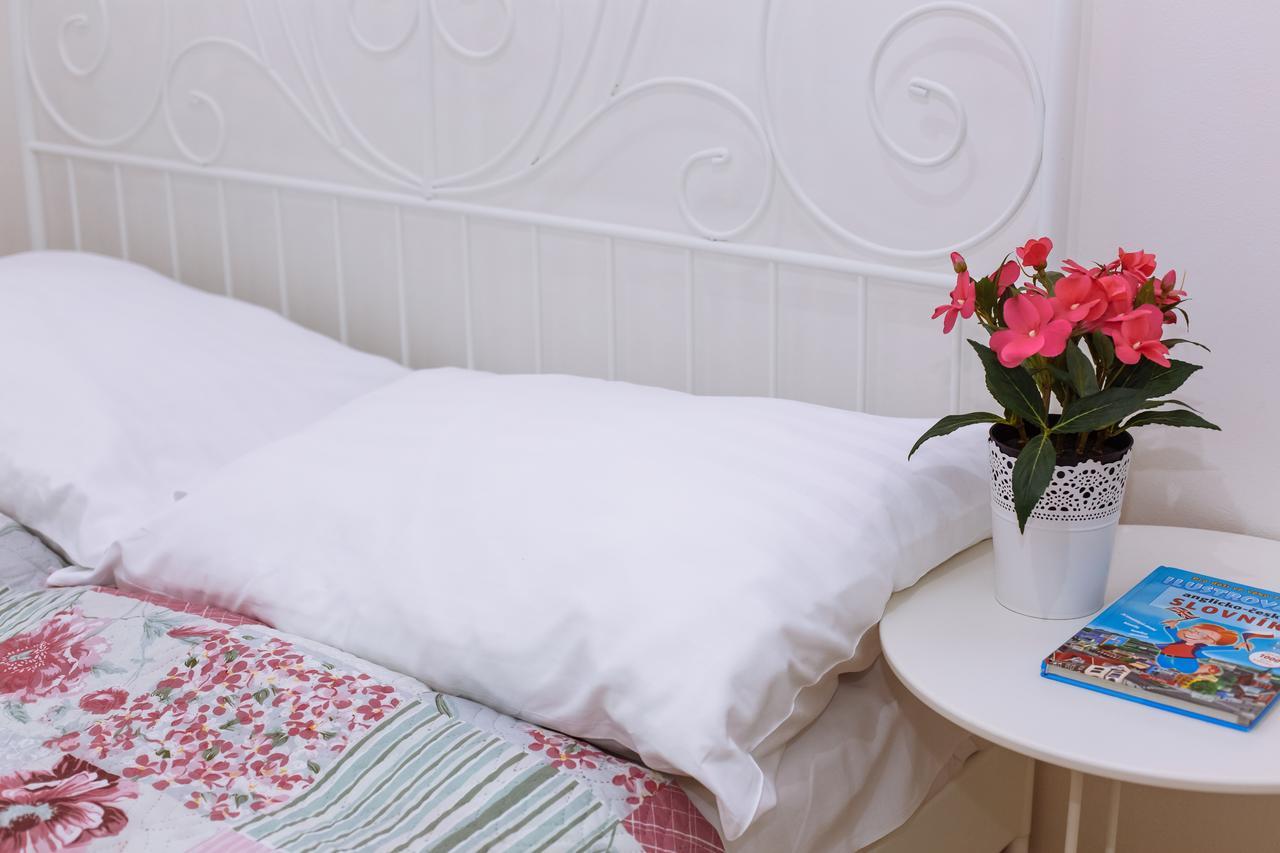 Beautiful Apartment In Central Residence プラハ エクステリア 写真