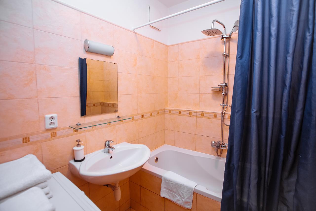 Beautiful Apartment In Central Residence プラハ エクステリア 写真
